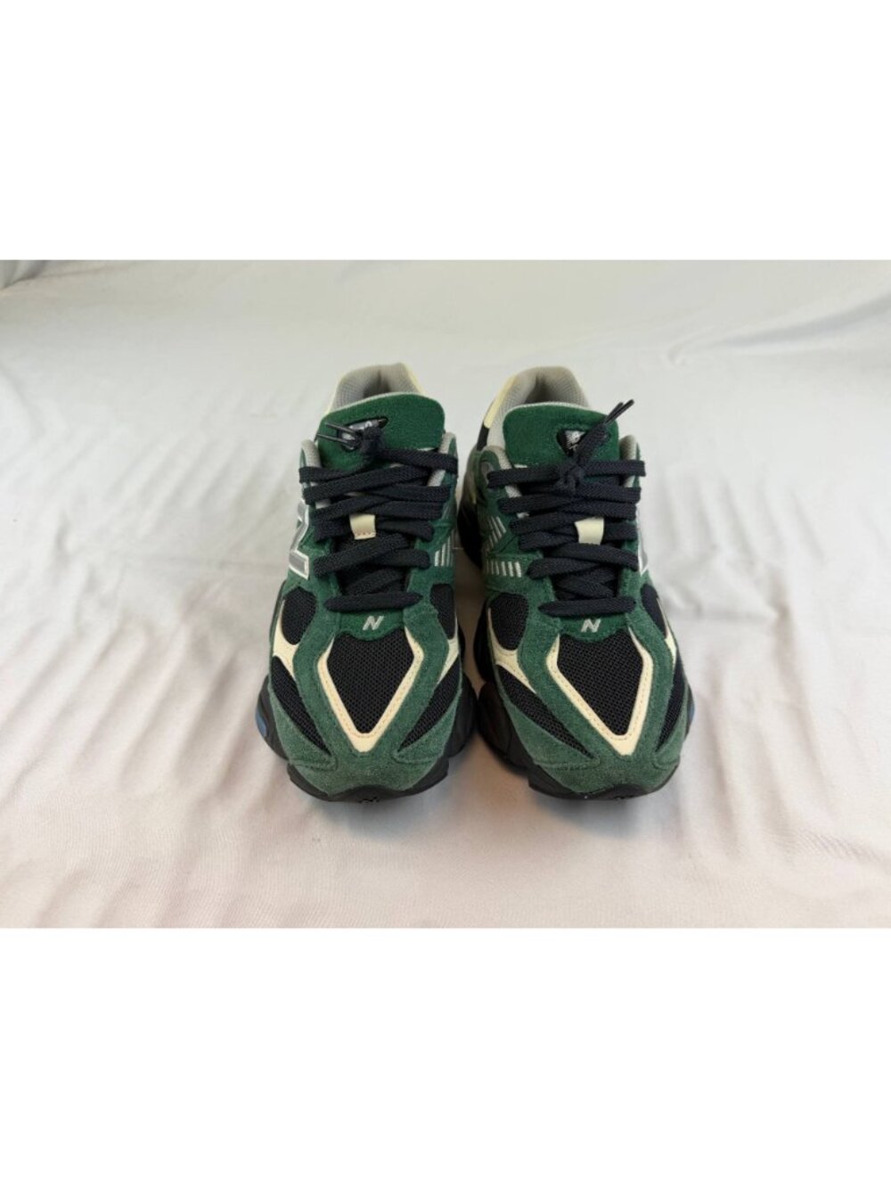 NEW BALANCE 9060 TEAM FOREST GREEN BLACK SUEDE MEN'S 7US U9060VRA - Picture 3 of 7